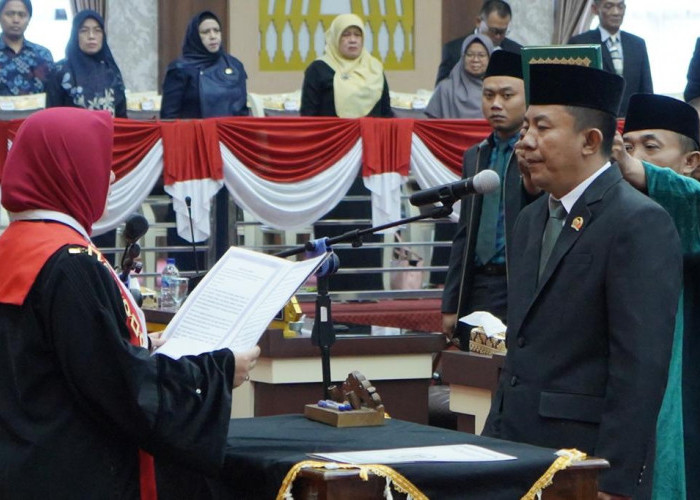Maulana M Lahudin Dilantik Sebagai Wakil Ketua I DPRD Pringsewu