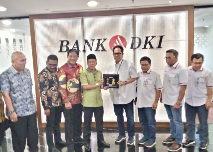 Pansus DPRD Lampung Serap Ilmu dari Bank DKI Jakarta   