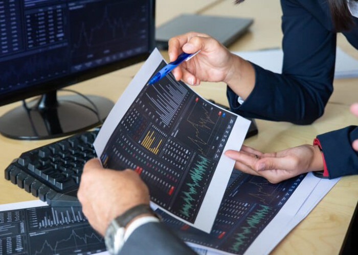 IHSG Anjlok, Saham Migas Justru Menguat Tajam dan Jadi Incaran Investor