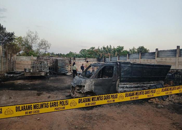 Polda Lampung Dalami Kebakaran Gudang di Natar Hanguskan Tiga Mobil dan Satu Motor