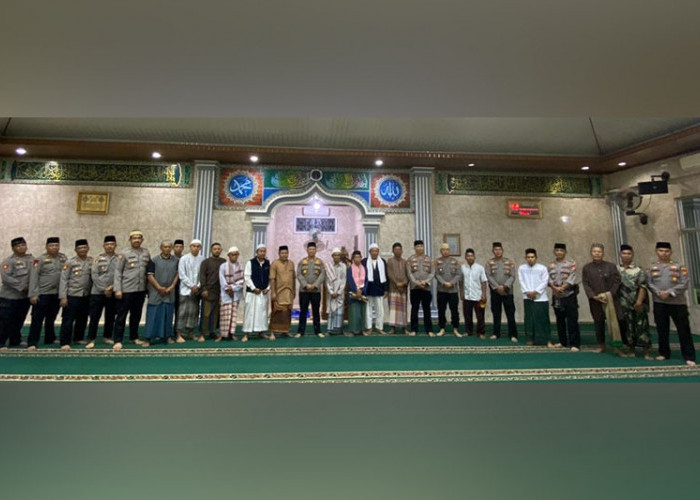 Jaga Toleransi, Kapolresta Bandar Lampung Kunjungi Masjid Al Ikhlas