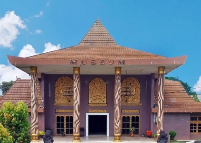 Menelusuri Jejak Sejarah Sriwijaya di Museum Balaputera Dewa Palembang
