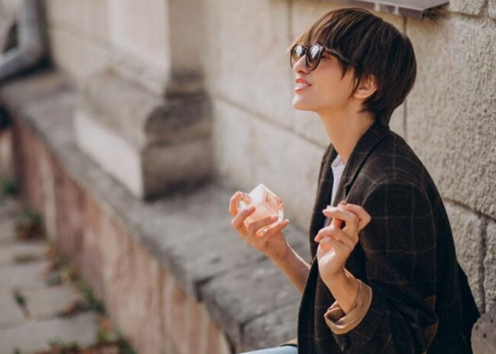 Rahasia Parfum Tahan Lama untuk Aktivitas Outdoor: Tetap Segar Meski Berkeringat
