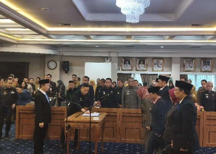 Rotasi Jabatan Pemprov Lampung, Enam Pejabat Strategis Resmi Dilantik