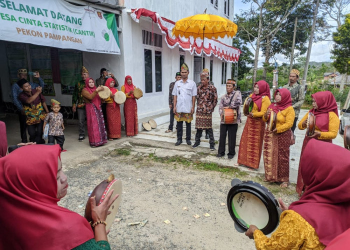 Peratin AIP Resmikan Sanggar Budaya Angon Saka Dalam Tradisi Beharak   