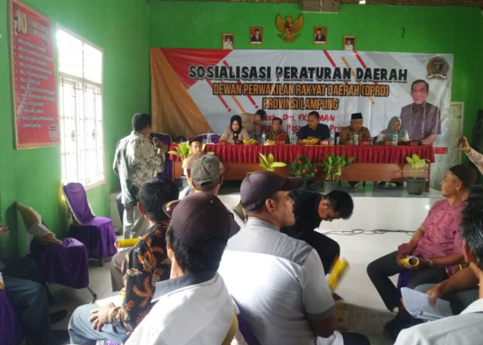 Anggota DPRD Provinsi Lampung FX. Siman Gelar Sosperda Di Pekon Tanjung Dalam