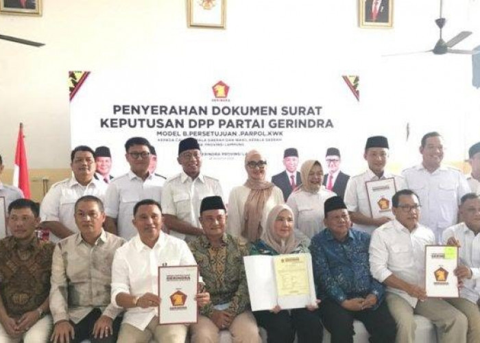 DPD Gerindra Lampung Serahkan Form B.Persetujuan KWK ke 15 Calon Kepala Daerah