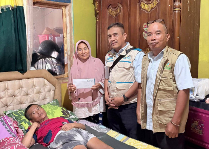 YBM PLN UP3 Tanjung Karang Bantu Biaya Pengobatan Warga Bandar Lampung