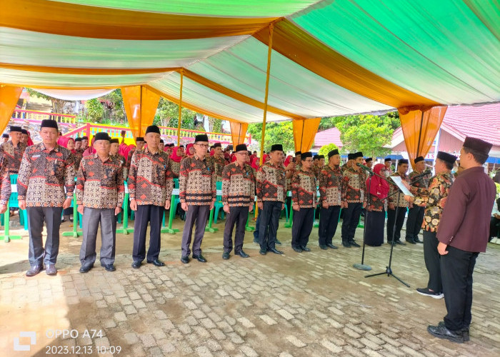 Lantik Pengurus ISPI Kecamatan se-Lampung Barat, Parosil : Profesi Sarjana Pendidikan Bukan Hanya Guru