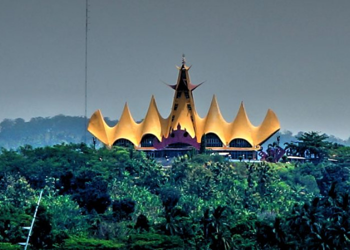 Siger dan Tapis: Warisan Kultural Masyarakat Lampung yang Abadi