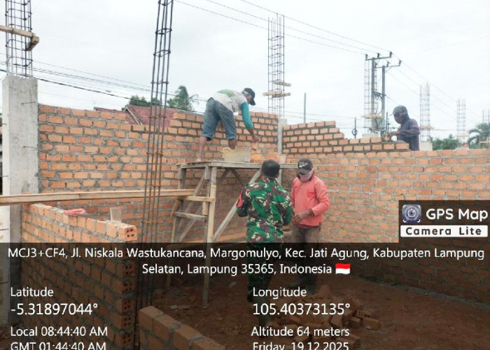 Babinsa Desa Margomulyo Aktif Dampingi Pembangunan Gerai KDMP 