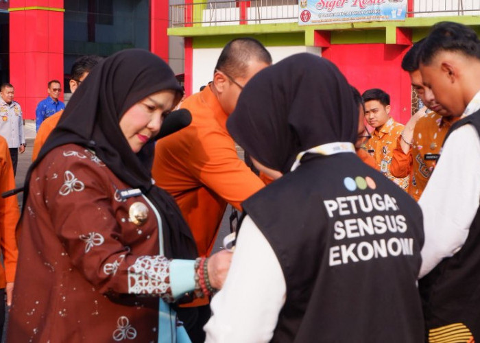 Eva Dwiana Pimpin Apel Siaga Pencanangan Sensus Ekonomi 2026 di Bandar Lampung