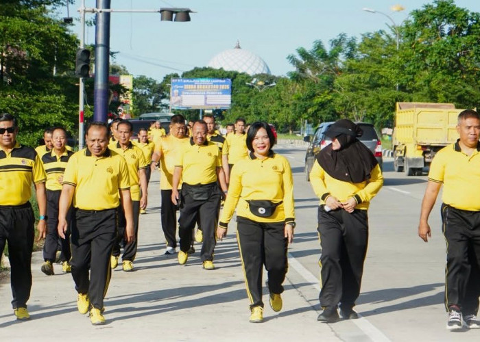 Wakapolda Lampung Gelar Olahraga Pagi Bersama PJU dan Seluruh Personel