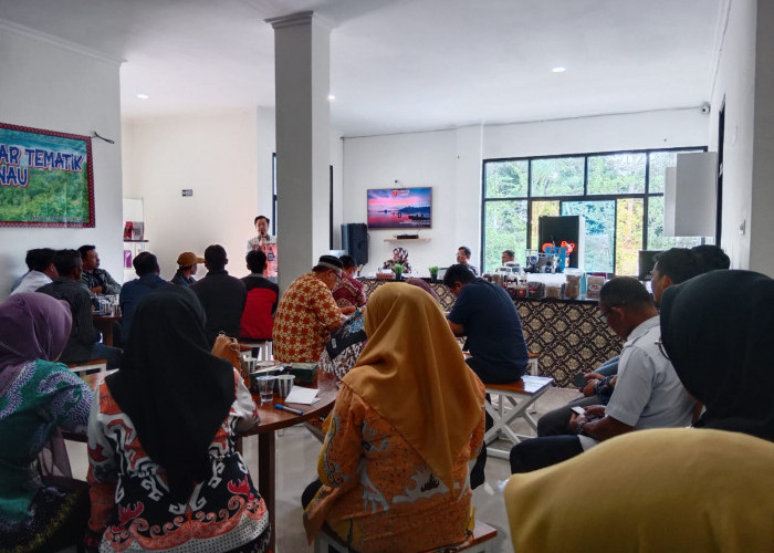 Strategi Pengembangan Pasar Tematik Wisata Jelajah Danau Ranau untuk Meningkatkan Perekonomian Lampung Barat