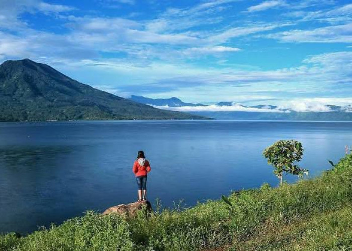 Serunya Wisata Petualangan dan Olahraga di Danau Ranau