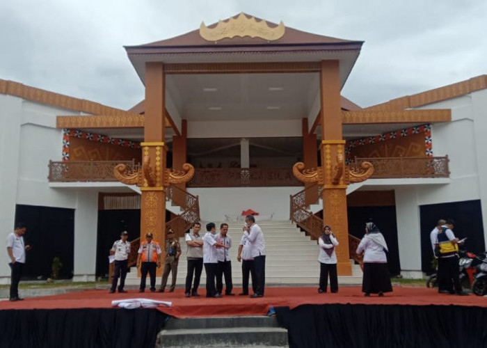 Pemkab Lampung Barat Siapkan Pedandanan Adat Saibatin di Lamban Pancasila