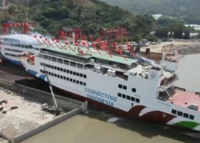 Kapal Penumpang Dalom Lintas Berjaya Siap Layani Rute Bakauheni–Merak