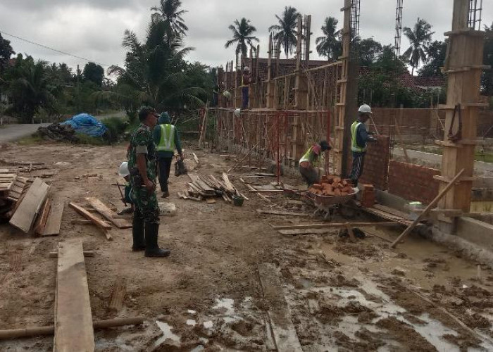 Babinsa Koramil 421-09/Tjb Percepatan Pembangunan Koperasi Merah Putih