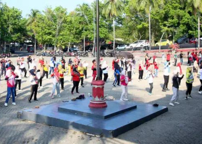 Ciptakan Budaya Sehat, Jajaran Pemkab Lampung Selatan Rutin Senam Bersama 