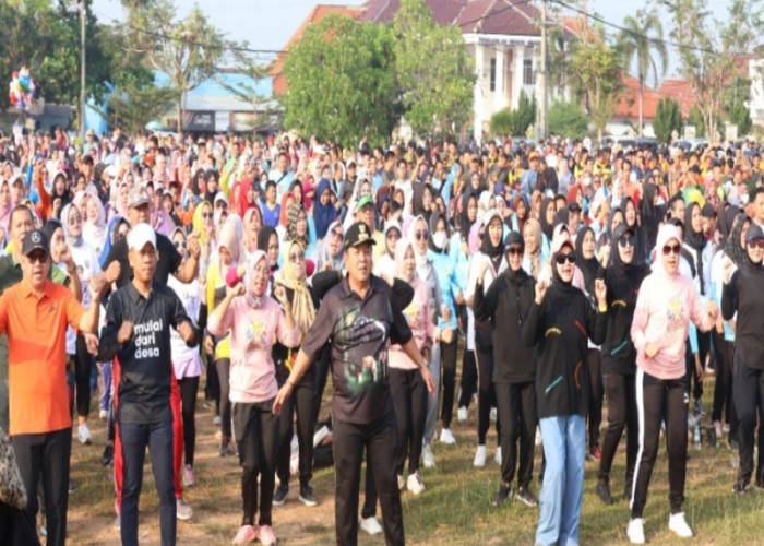 Gubernur Arinal Senam Bersama Ribuan Masyarakat Kabupaten Tulang Bawang