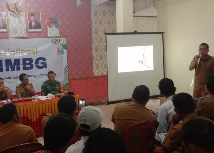 DPMPTSP dan PUPR Sosialisasikan Program SIM BG di Kecamatan Way Tenong