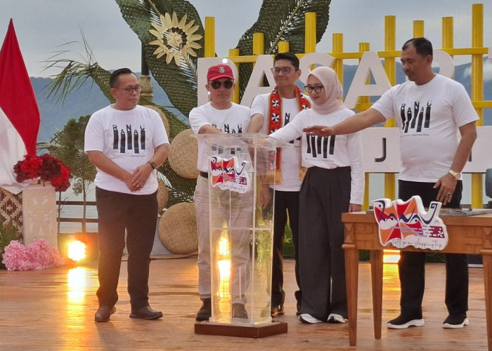 Pemprov Lampung Kucurkan Rp 5,2 Miliar untuk Akses Jalan Menuju Pasar Tematik Danau Ranau