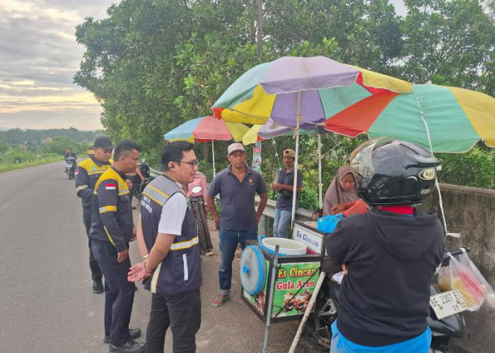 Antisipasi Aktivitas Beresiko, Pengelola Tol Bakter Intensifkan Sosialisasi Keamanan ke Warga Sekitar