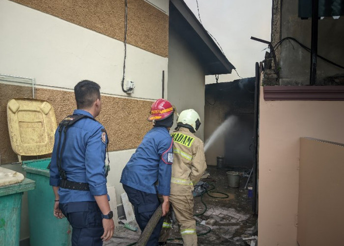 Kebakaran Ruang Genset Hotel Arnes, Dua Unit Genset Hangus Terbakar