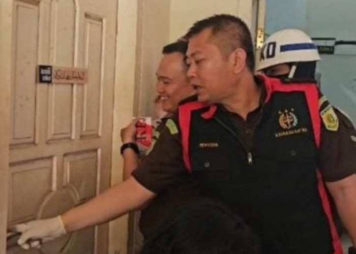 Kantor Bawaslu Mesuji di Geledah Kejari Soal Dana Hibah Pilkada