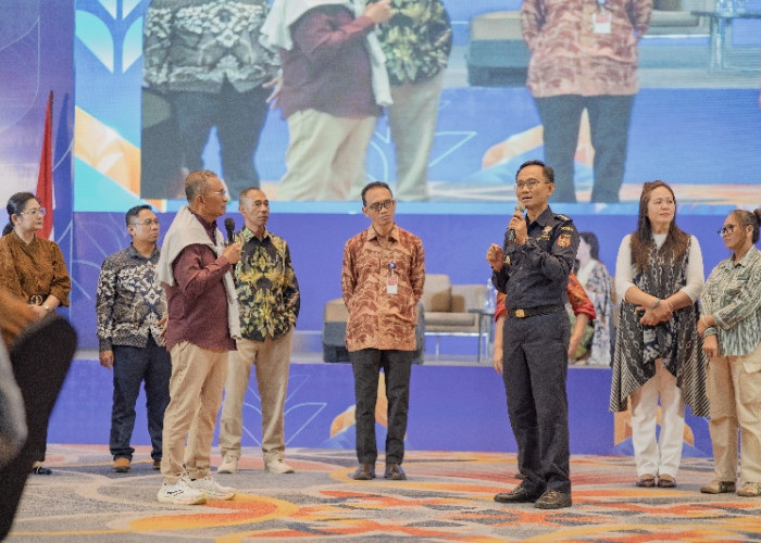Hadir di BI Sulut, Dahlan Iskan Dorong Pengusaha Lokal Tingkatkan Kapasitas Produksi
