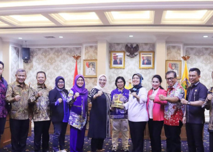 Wagub Nunik Terima Kunker Spesifik Komisi IX DPR RI Terkait Pengawasan Predaran Makanan