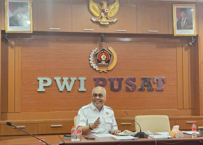 PWI Pusat Soroti Pernyataan Hotman Paris, Tegaskan Wartawan Harus Dihormati