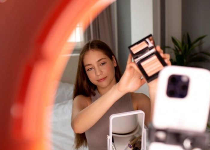 Blurred Makeup, Rahasia Tampilan Halus, Natural, dan Viral di Dunia Kecantikan