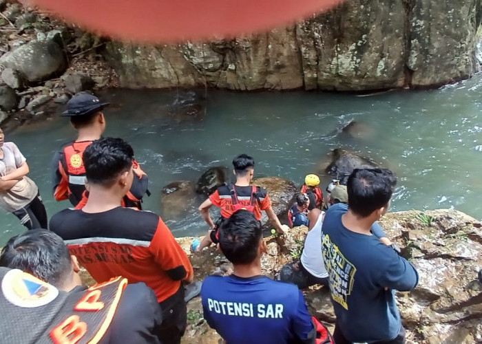 Tim SAR Temukan Korban Tenggelam di Batu Menyan Pesawaran