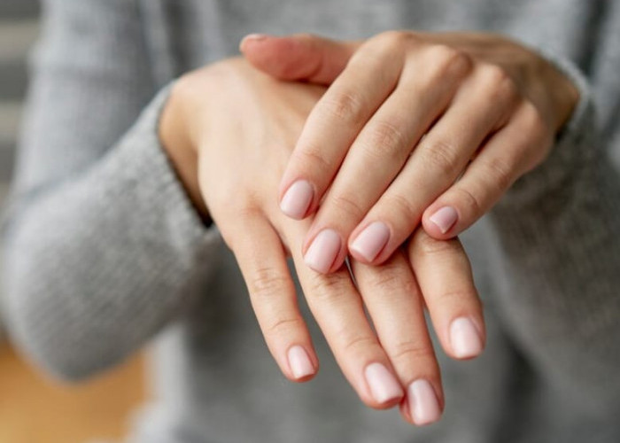 Kuku Rapuh Bisa Jadi Tanda Masalah Kesehatan, Ini Penyebab dan Solusinya