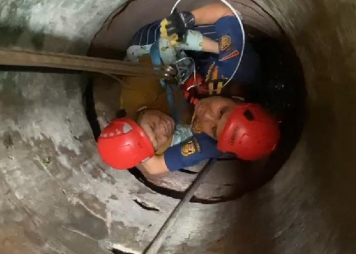 Damkarmat Ungkap Korban Terjun ke Sumur di Bandar Lampung Alami Gangguan Psikologis