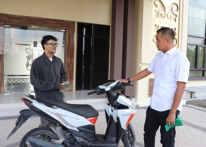 Motor Hilang 3 Tahun Kembali ke Pemilik, Polres Pringsewu Serahkan ke Warga Panjang