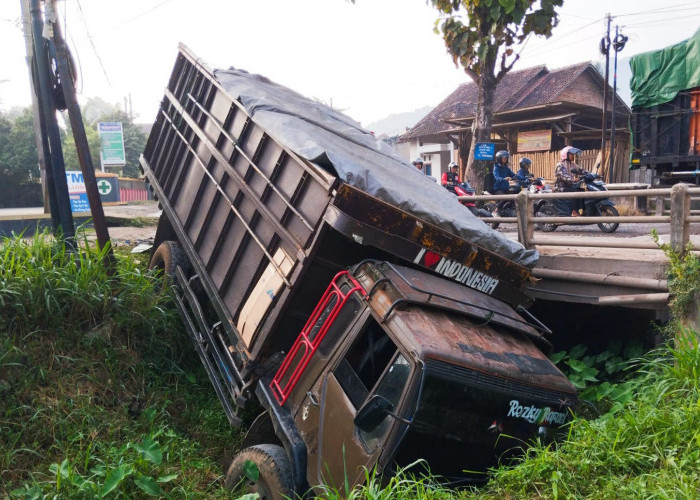 Sopir Truk Jadi Pemicu Pengendara Motor Tewas di Bandar Lampung Masih Dalam Pengejaran Polisi
