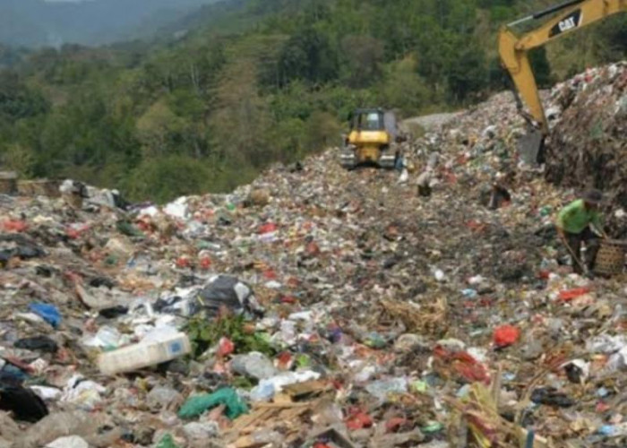 WALHI Lampung Dorong KLH Segera Tetapkan Tersangka  TPA Bakung