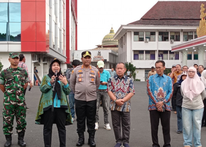 Pemkot Bandar Lampung Kirim 13 Truk dan Bantuan Tunai untuk Korban Bencana di Tiga Provinsi Sumatra