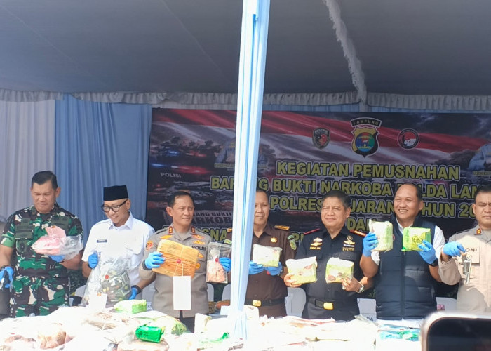 Ungkap 29 Kasus, Polda Lampung Musnahkan 119 Kg Sabu dan 35 Ribu Ekstasi dan Ratusan Senjata Rakitan