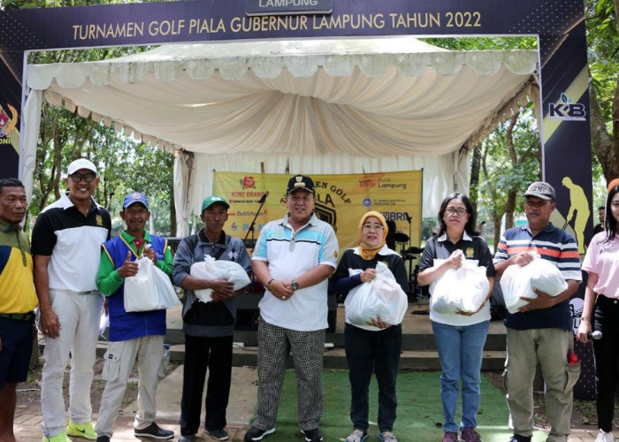 Gubernur Arinal Buka Turnamen Golf Piala Gubernur 2022