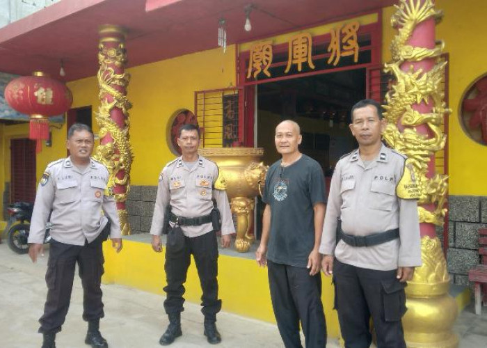 Hari Raya Waisak, 90 Personel Polisi Amankan 8 Vihara di Bandar Lampung