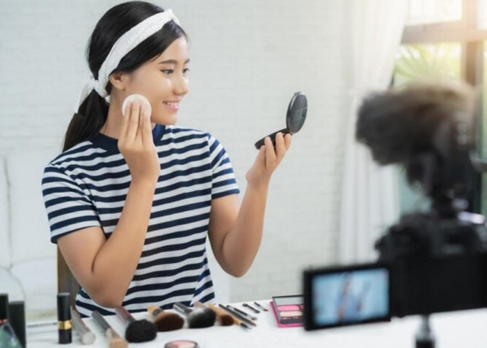 7 Tips Makeup Simpel dan Tahan Lama untuk Pemula, Cuma Butuh 10 Menit