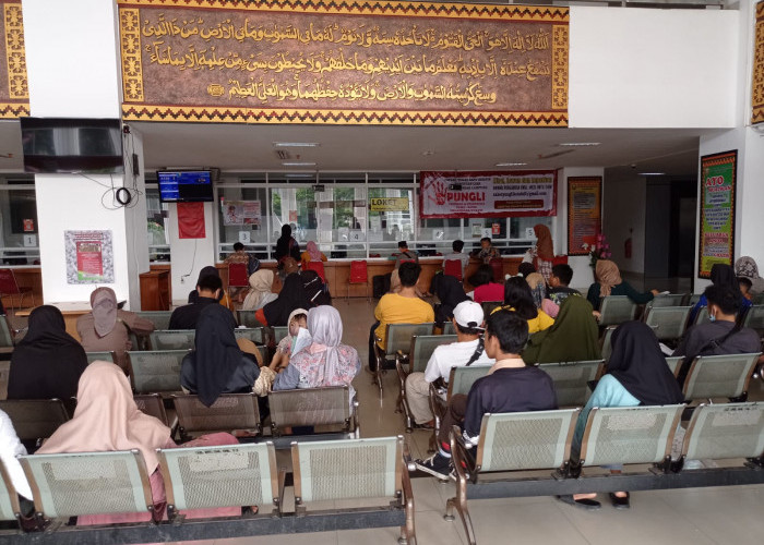 Disdukcapil Bandar Lampung Terima Ratusan Pemindahan Kartu Keluarga