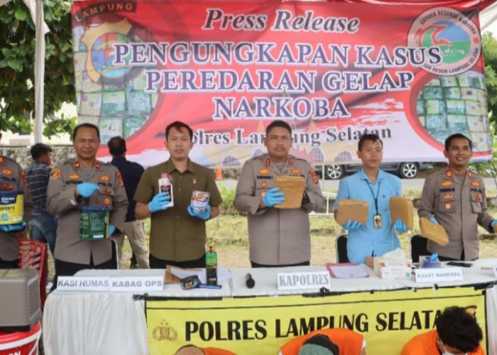 Polres Lampung Selatan Gagalkan Penyelundupan 16 Kg Ganja