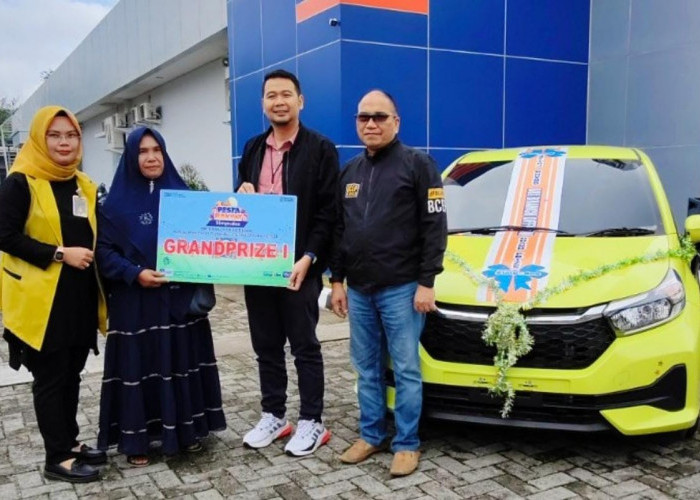 Undian Panen Hadiah Simpedes BRI Kanca Liwa, Seorang Petani Kopi Berhasil Bawa Pulang 1 Unit Honda Brio