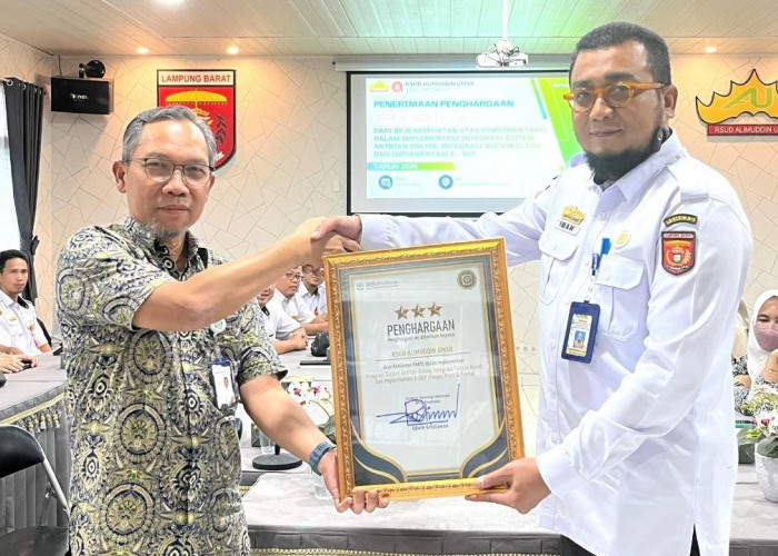 RSUD Alimuddin Umar Terima Penghargaan BPJS Kesehatan atas Komitmen Integrasi Layanan Digital