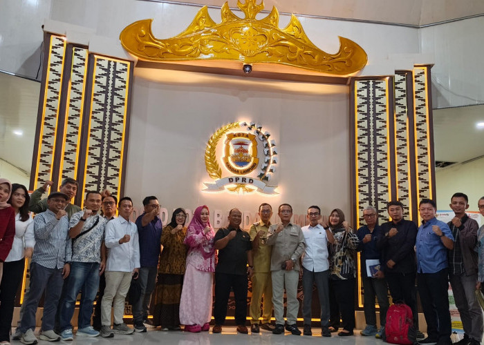 DPRD Bandar Lampung Soroti Tiang Provider yang Belum Berkontribusi ke PAD