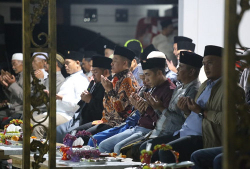 Malam Idul Adha, Parosil Gelar Doa Bersama di Kediamannya 